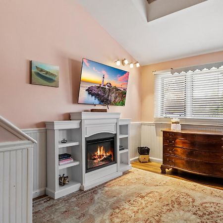 Hartstone Inn Камдън Екстериор снимка