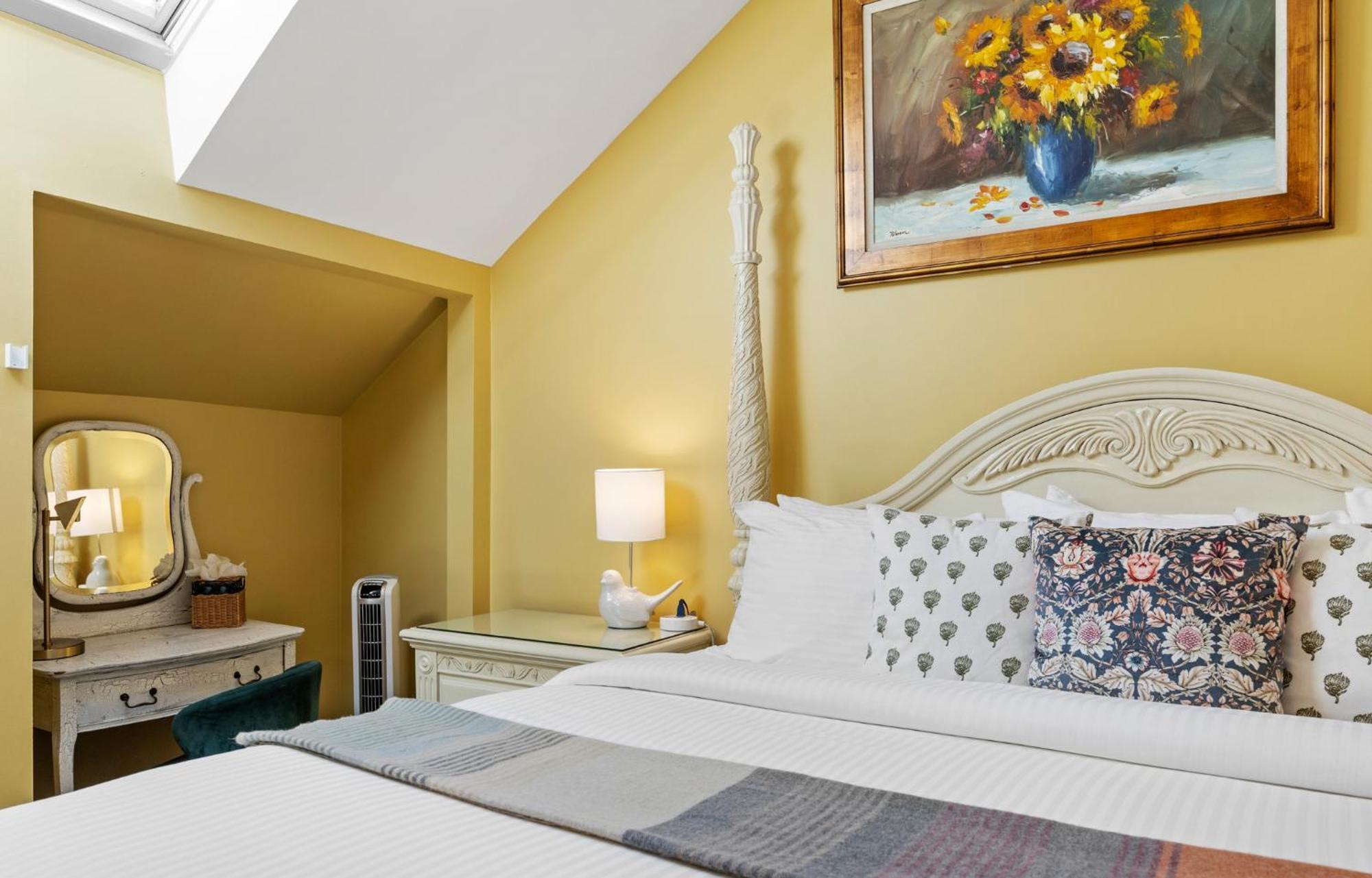 Hartstone Inn Камдън Екстериор снимка