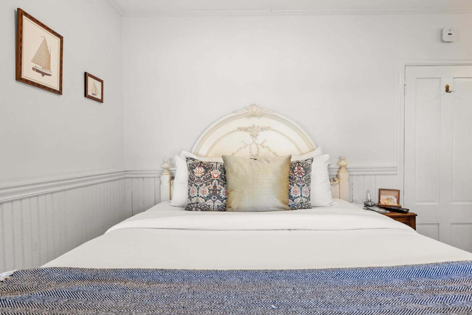 Hartstone Inn Камдън Екстериор снимка